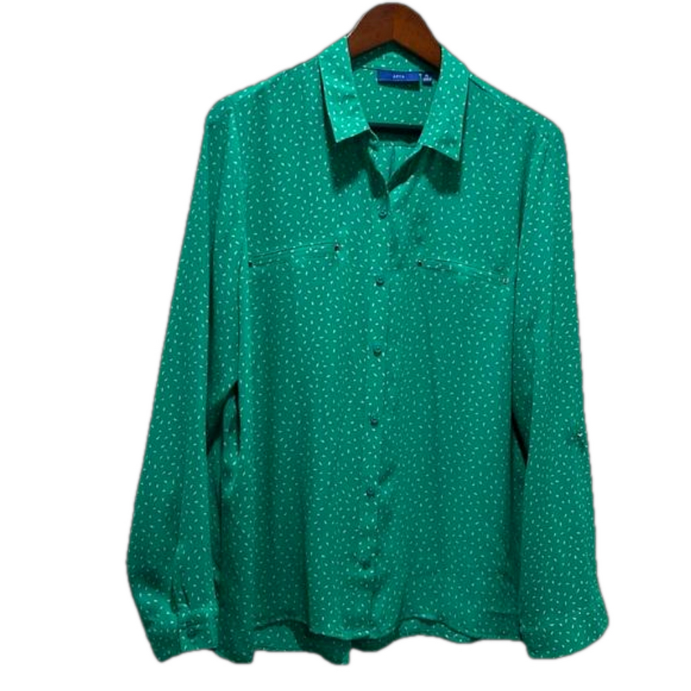 APT.9 beautiful women’s long sleeve green blouse size XL GUC….